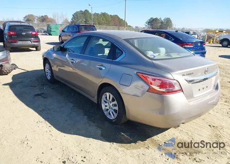 2013 Nissan Altima 2.5 z USA, uszkodzony, nr VIN 1N4AL3AP7DC105881